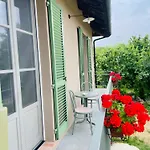 Vakantiehuis Cascina Piandamiane, Sostenibile E Charme D'epoca Nella Natura Delle Langhe Rodello
