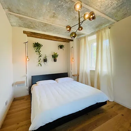 Cascina Piandamiane, Sostenibile E Charme D'epoca Nella Natura Delle Langhe Rodello