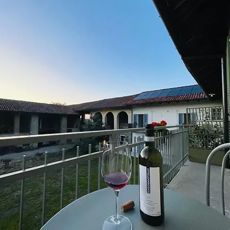 Cascina Piandamiane, Sostenibile E Charme D'epoca Nella Natura Delle Langhe Rodello