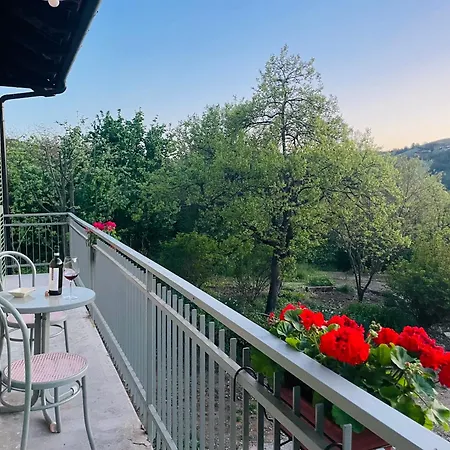 Cascina Piandamiane, Sostenibile E Charme D'epoca Nella Natura Delle Langhe * Rodello