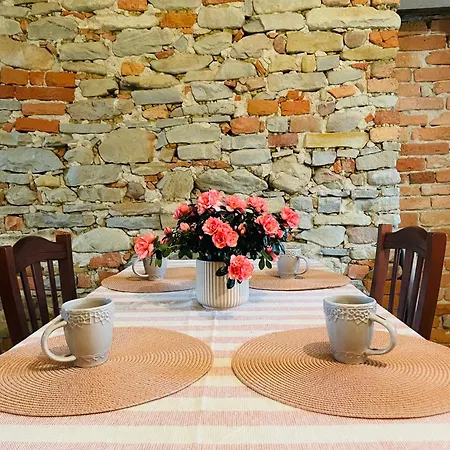Cascina Piandamiane, Sostenibile E Charme D'epoca Nella Natura Delle Langhe Holiday home *