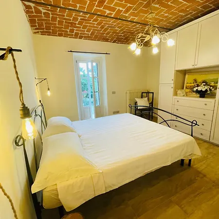 Cascina Piandamiane, Sostenibile E Charme D'epoca Nella Natura Delle Langhe Holiday home *