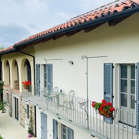 別荘 Cascina Piandamiane, Sostenibile E Charme D'epoca Nella Natura Delle Langhe *