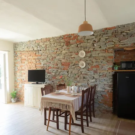 Cascina Piandamiane, Dimore Di Langa - Elvira, Nella Natura Delle Langhe Prázdninový dům *